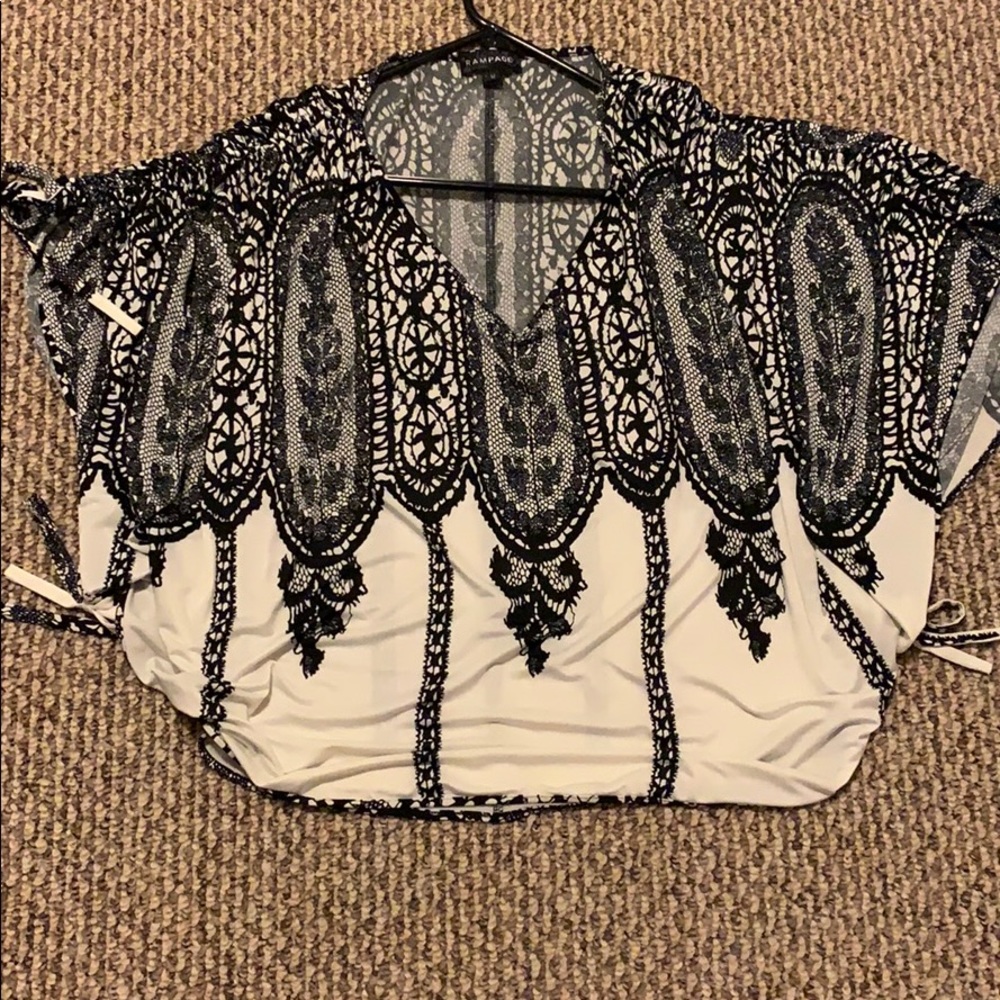Holiday blouse!!!!!! Absolutely gorgeous